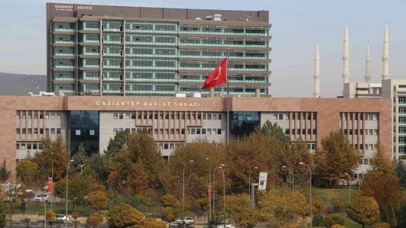 Gaziantep’te FETÖ’den ihraç hakimden akıl almaz dolandırıcılık