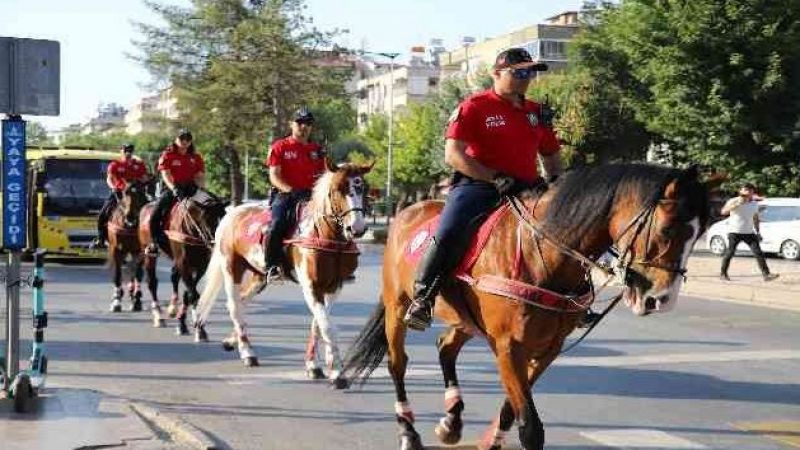 Bunlar da Gaziantep’in Atlı Polisleri