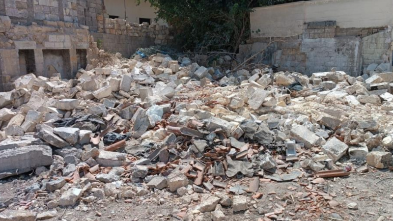 Gaziantep’te Uyuşturucu Bağımlılarının İçerisinde Adeta Cirit Attığı ve Vatandaşları Bezdirdikleri O Metruk Binalar Sonunda Yıkıldı… TIKLA İZLE