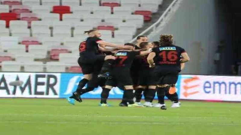 Gaziantep FK, Galibiyeti Koruyamadı: Sivas’tan Bir Puanla Dönüyorlar