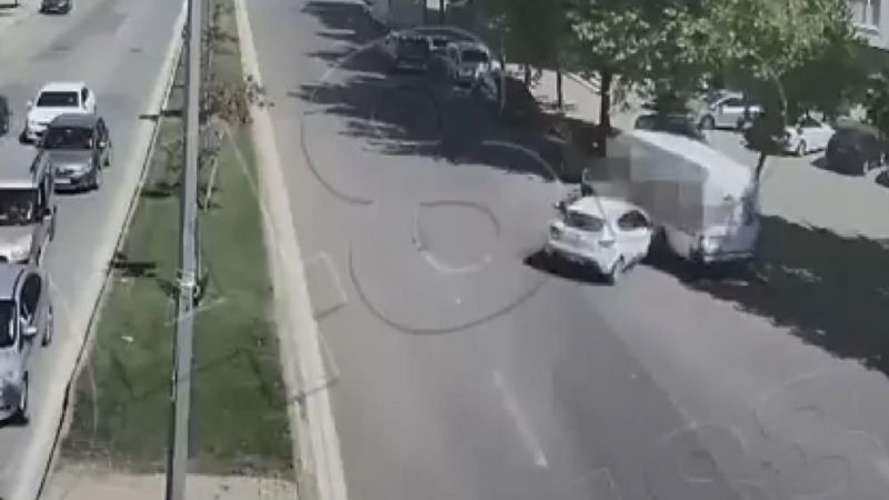 Burası Gaziantep.Sulama yaparken önünden araba uçtu, aldırış etmeden çalışmaya devam etti VİDEO HABER