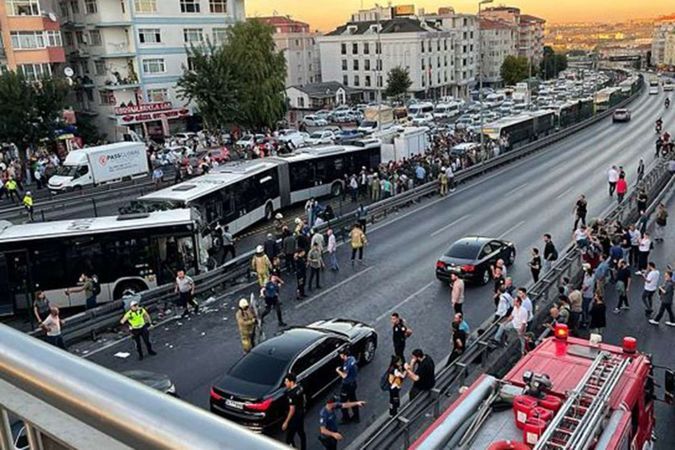 99 kişinin yaralandığı metrobüs kazasının nedeni belli oldu!