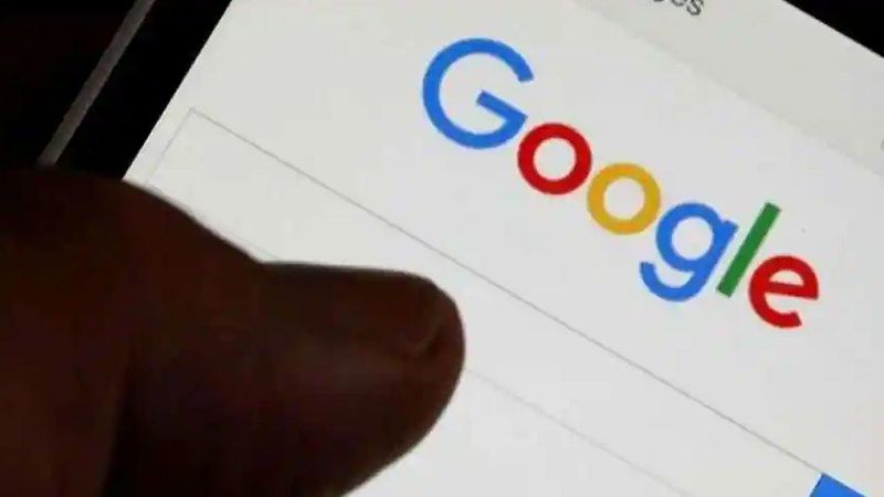 İnternete giren herkesi ilgilendiriyor: Adresiniz, kimlik numaranız, telefon numaranız gibi kişisel verileriniz artık…