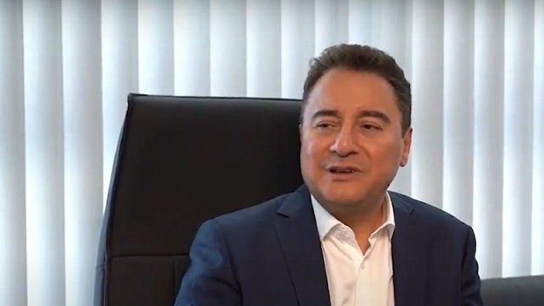 Dolmuşçu kadın, Babacan’a böyle isyan etti: Biz bittik. Bizi bitirdiler