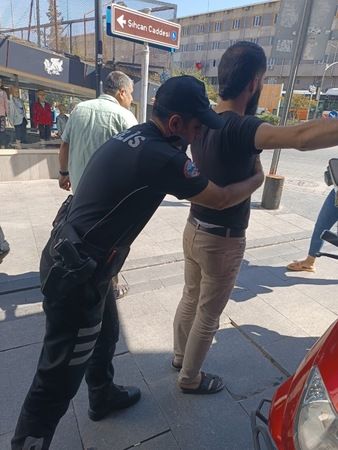 Gaziantep’te şüpheli şahıs denetiminde 19 gözaltı
