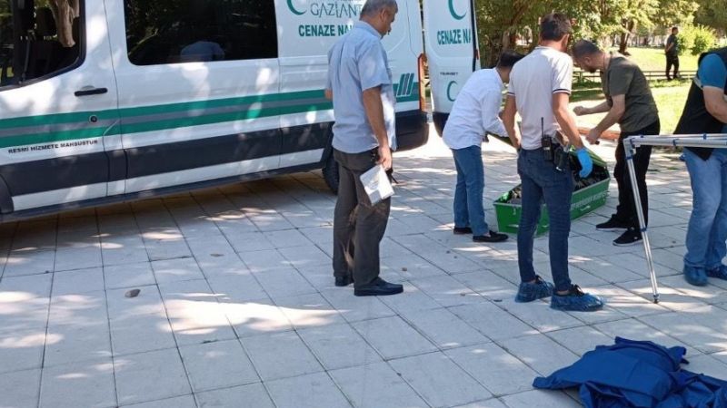 Parkta ölü bulunan uzman çavuşun tabancasını çalan şahıs tutuklandı