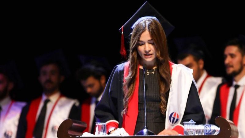 GAÜN Diş Hekimliği Fakültesi öğrencileri mezun oldu