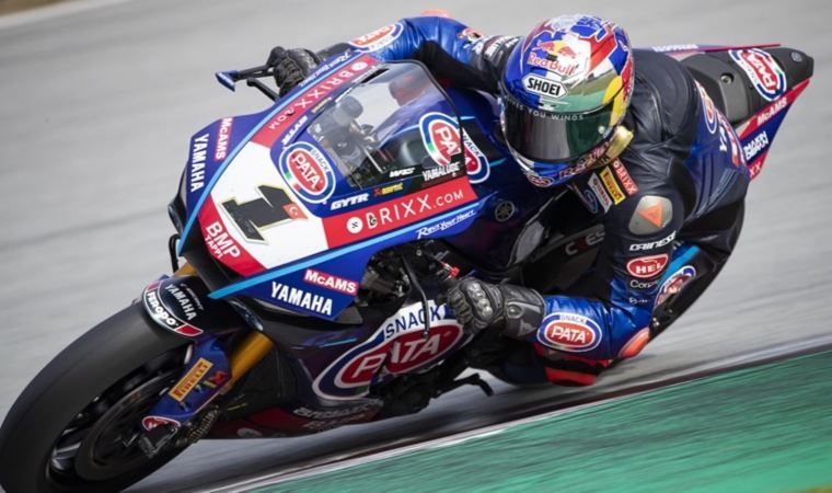 Toprak Razgatlıoğlu, Fransa’daki Superbike yarışında 11. oldu!