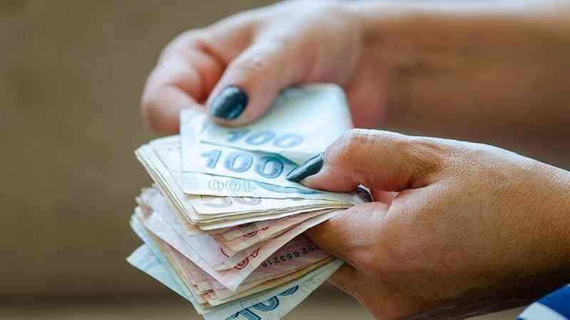 Kamu çalışanları bekleyişte: Teklifler sunuluyor, zam oranı artacak mı?