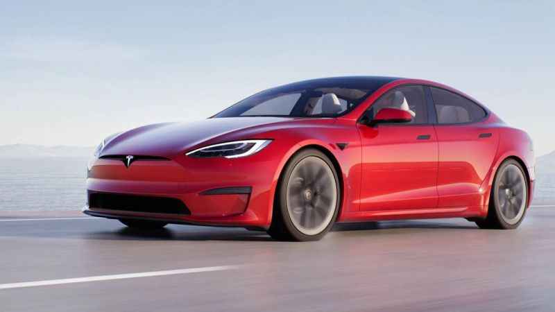 Dünya o araba markasını konuşuyordu: Tesla’nın ilk çeyrekte net kârı düşüşte!