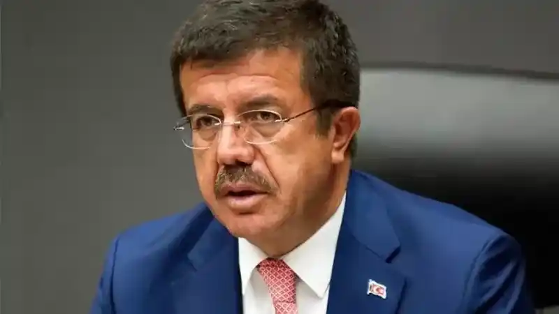 Siyaset Dünyasını Sarsan Kaza: Eski Ekonomi Bakanı Nihat Zeybekci Hayati Tehlikeyle Mücadele Ediyor!