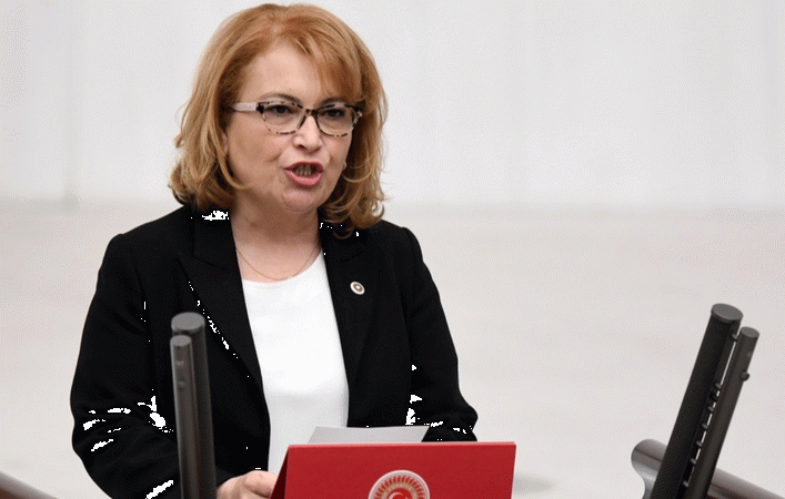 İYİ Parti’de gemiyi terk eden edene! İYİ Parti’de bir istifa daha