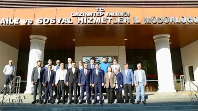 İlçe Teşkilatı Başkanı Mehmet Yılmaz ve Ekibi Yeni İl Müdürü Mutlu Kaya’ya Hayırlı Olsun Ziyaretinde Bulundu