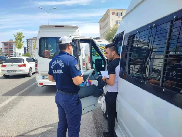 Büyükşehir zabıta, okullarda denetimleri sıklaştırdı