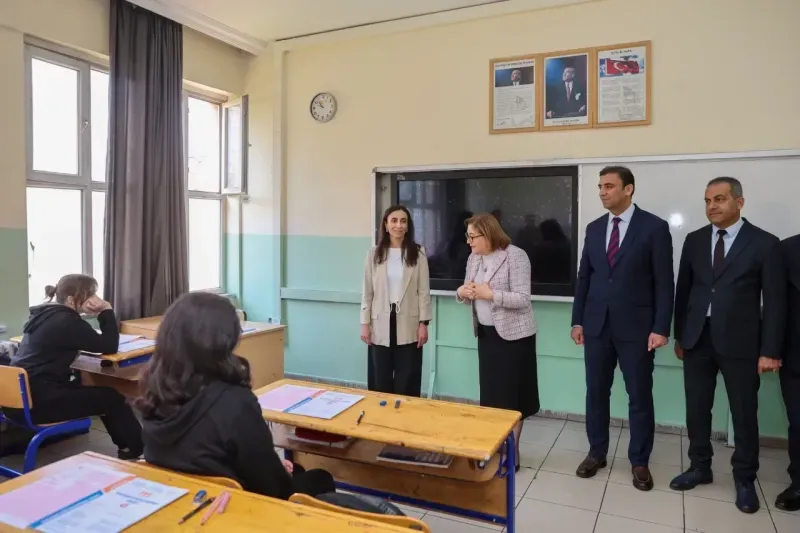 Gaziantep Büyükşehir’den Öğrencilere Tam Destek: Eğitimde Yeni Bir Dönem!