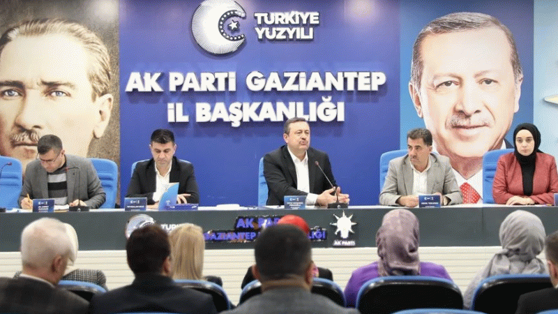 AK Parti Gaziantep’te İl Yönetimi Masaya Yatırıldı: Şehir İçin Yol Haritası Çizildi!