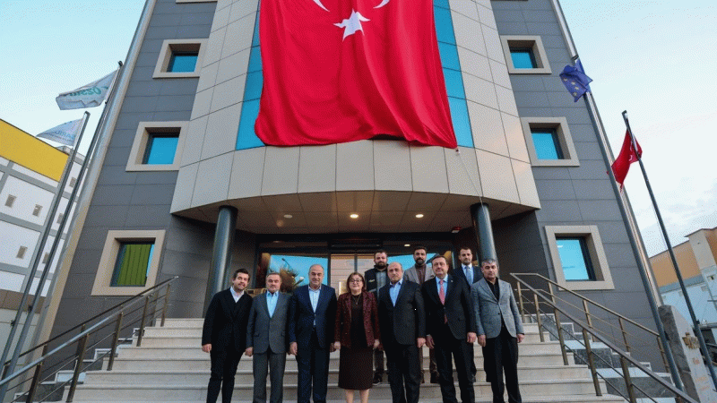 Şahin ve Fedaioğlu’ndan Nizip’e Çıkarma!