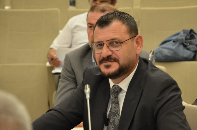 Umut Yılmaz’ın AKP’ye Geçiş İddiaları ve Hasan Şencan’ın Paylaşımı Gündemde
