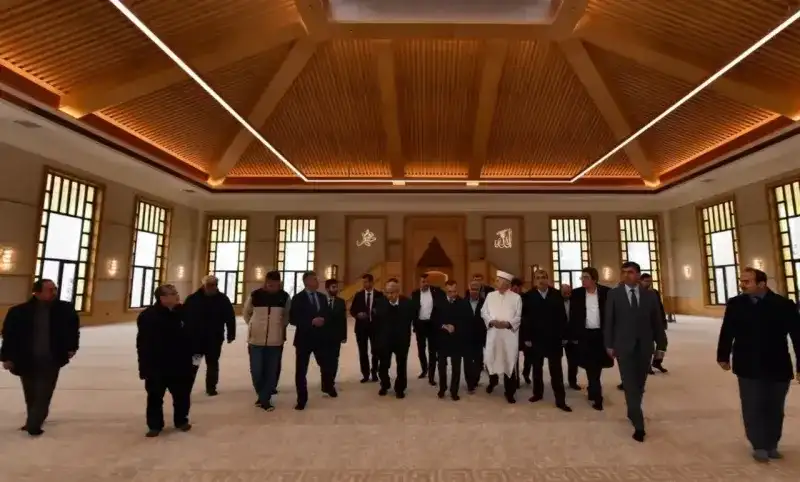 Gaziantep’te Zeki Konukoğlu Camii’nde İlk Cuma Namazı Kılındı!