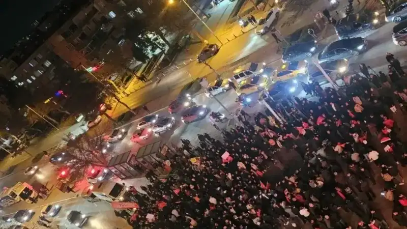Gaziantep’te Binlerce Kişi Dün Gece Sokaktaydı