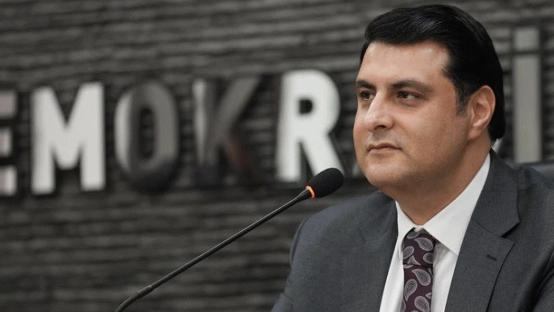 Umut Yılmaz AK Parti’ye mi Geçiyor? Şehitkamil’de Sessizlik Tartışma Yarattı